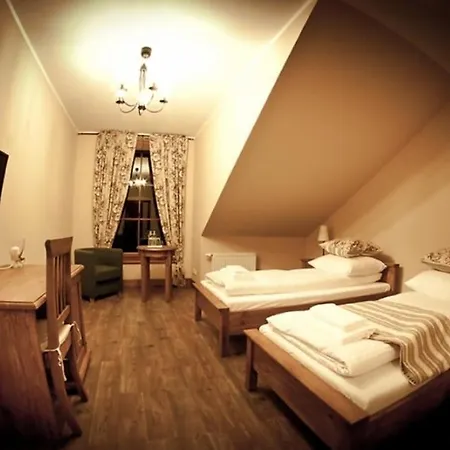 Gosciniec Nad Ina 3*