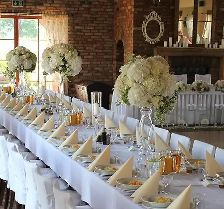 Gosciniec Nad Ina Мини-отель Старгард-Щециньски